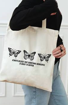 My Favorite Tote Bags For Women Who Want To Travel Light