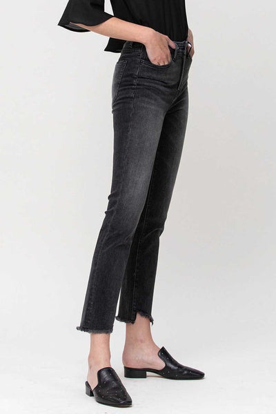 HIGH RISE STRAIGHT CROP W UNEVEN HEM DETAILS DELTA