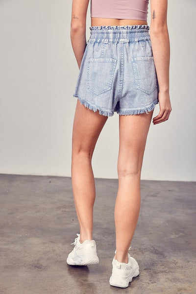 FRAYED DENIM SHORTS