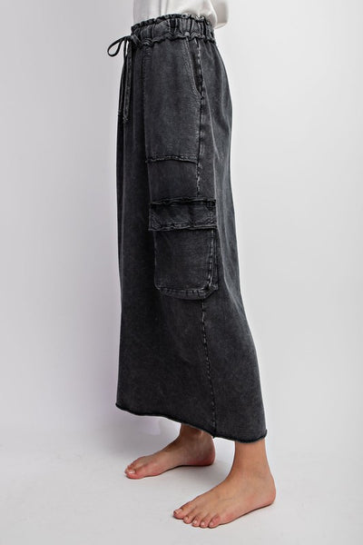 MINERAL WASH TERRY CARGO SKIRT BLACK