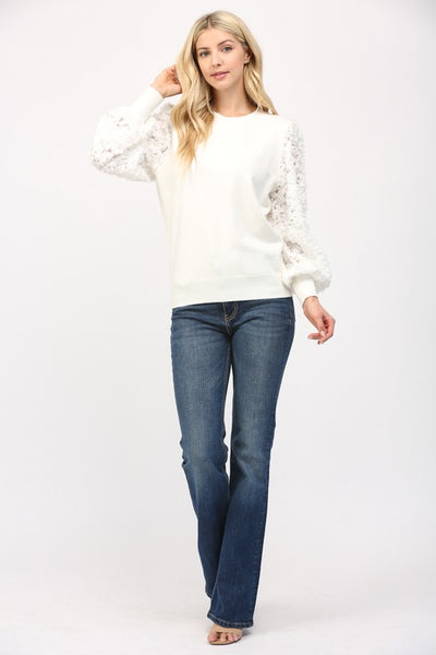 FATE CREAM CONTRAST 3D FLORAL LACE SLEEVE SWEATER