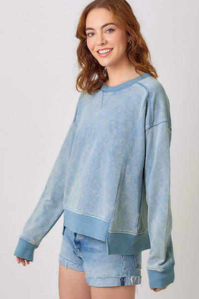 WASHED BLUE TERRY SWEATSHIRT