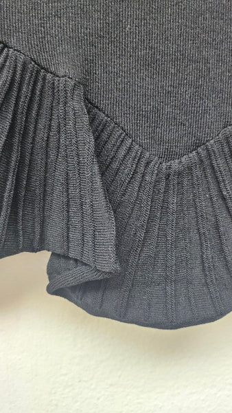 SLEEVELESS BLACK KNIT RUFFLE HEM CARDIGAN