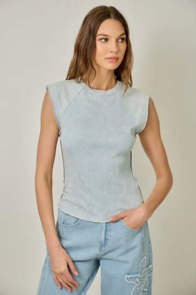 EXPOSED SEAM RIBBED TEE WASHED PALE BLUE