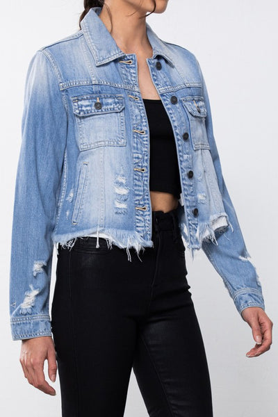 HIDDEN LIGHT WASH CROPPED DENIM JACKET