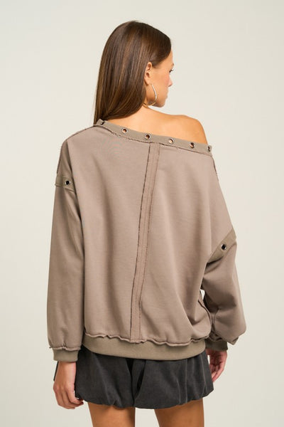 STONE OFF SHOULDER SWEATSHIRT GROMMET DETAIL