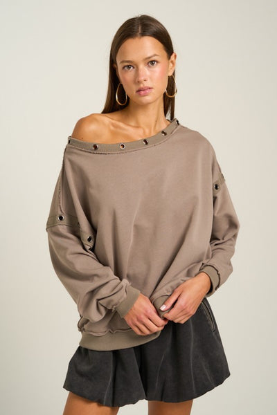 STONE OFF SHOULDER SWEATSHIRT GROMMET DETAIL