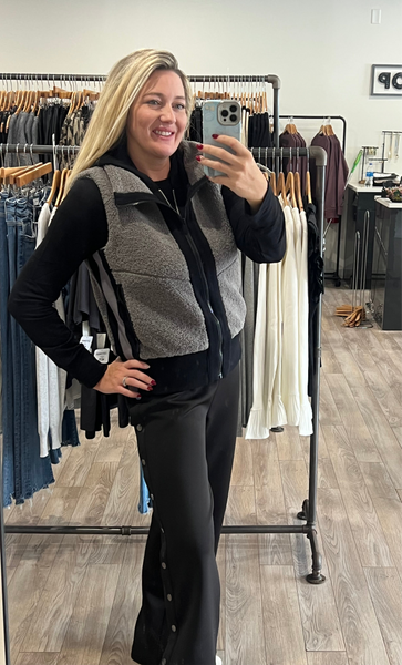ELAN ZIP UP VEST GREY BLACK