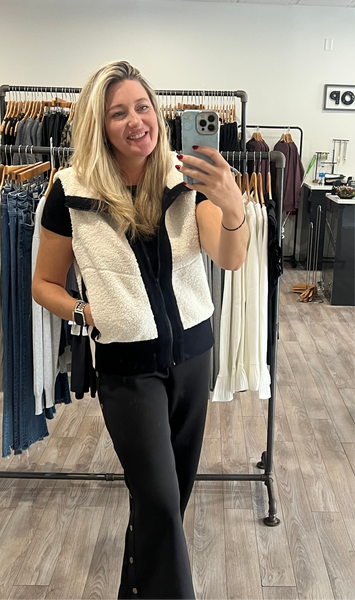 ELAN ZIP UP VEST OFF WHITE & BLACK