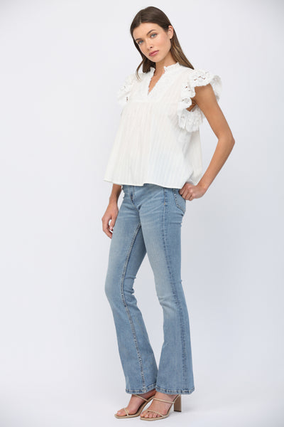 OFF WHITE RUFFLED SHORT SLEEVES CROCHET LACE FLOWY TOP