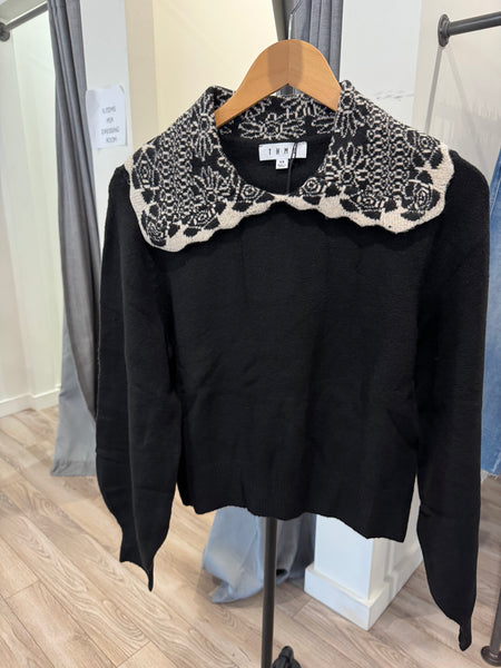 THML BLACK CREAM CONTRAST COLLAR KNIT SWEATER