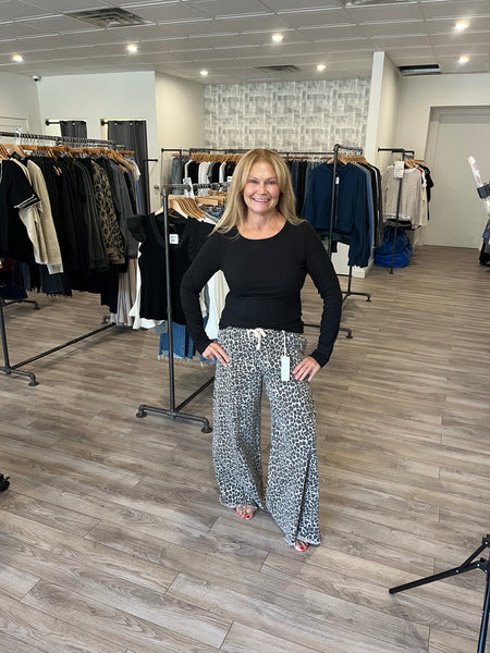 VINTAGE HAVANA LEOPARD DENIM WIDE LEG PANT