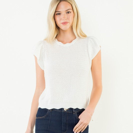 THML WHITE SCALLOP DETAIL KNIT TOP
