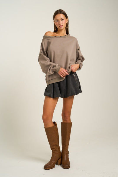STONE OFF SHOULDER SWEATSHIRT GROMMET DETAIL