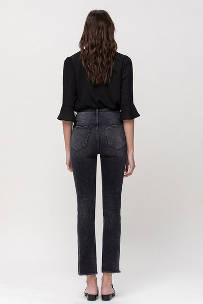 HIGH RISE STRAIGHT CROP W UNEVEN HEM DETAILS DELTA